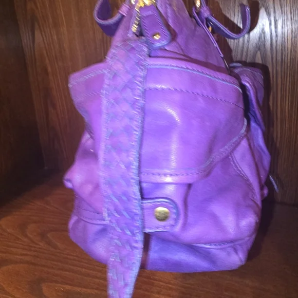Vintage Vasiliki Lagis Purple Leather Ruched Shoulder Bag with Double Handles - Picture 9 of 11